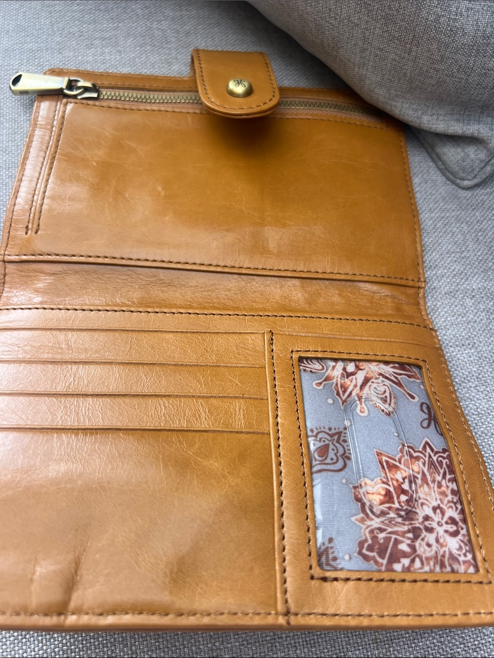 HOBO Cognac Leather Snap Wallet - Picture 2 of 7